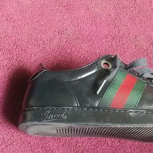 Gucci shoes
